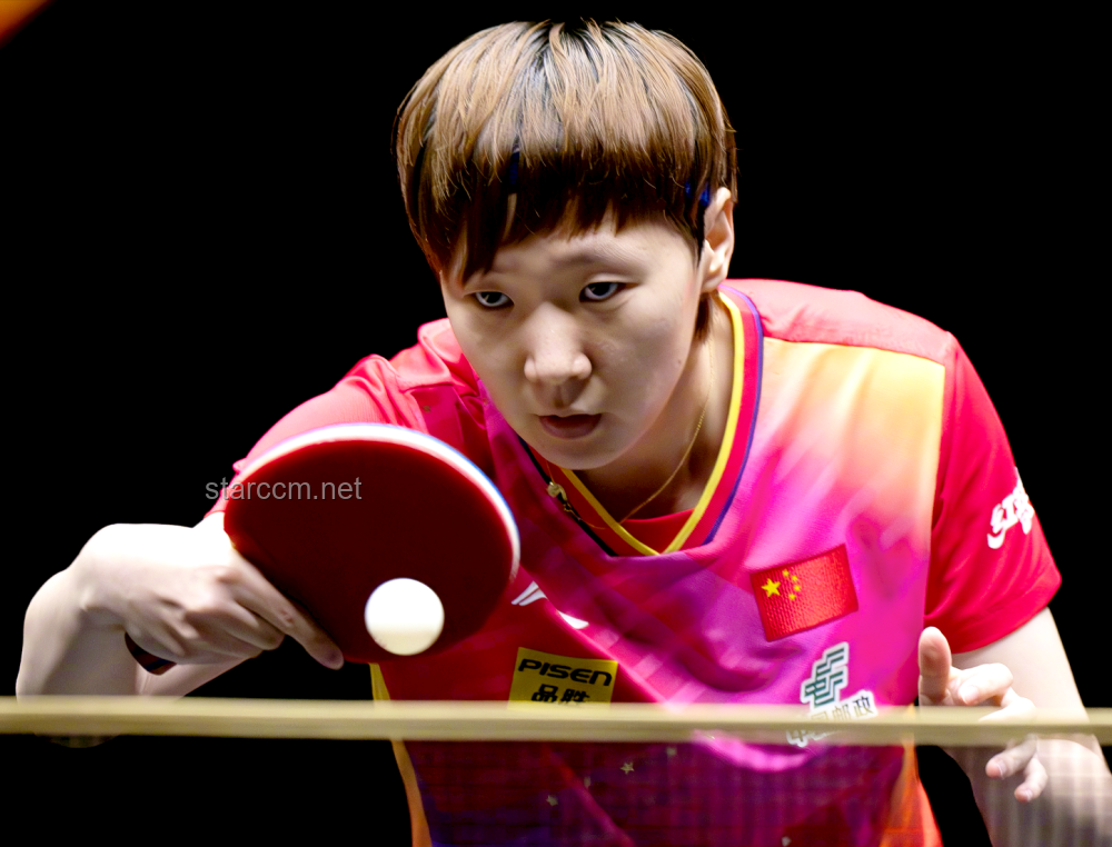 王曼昱蒯曼女双进决赛：乒乓创新的“双打”战略思考🏓💡